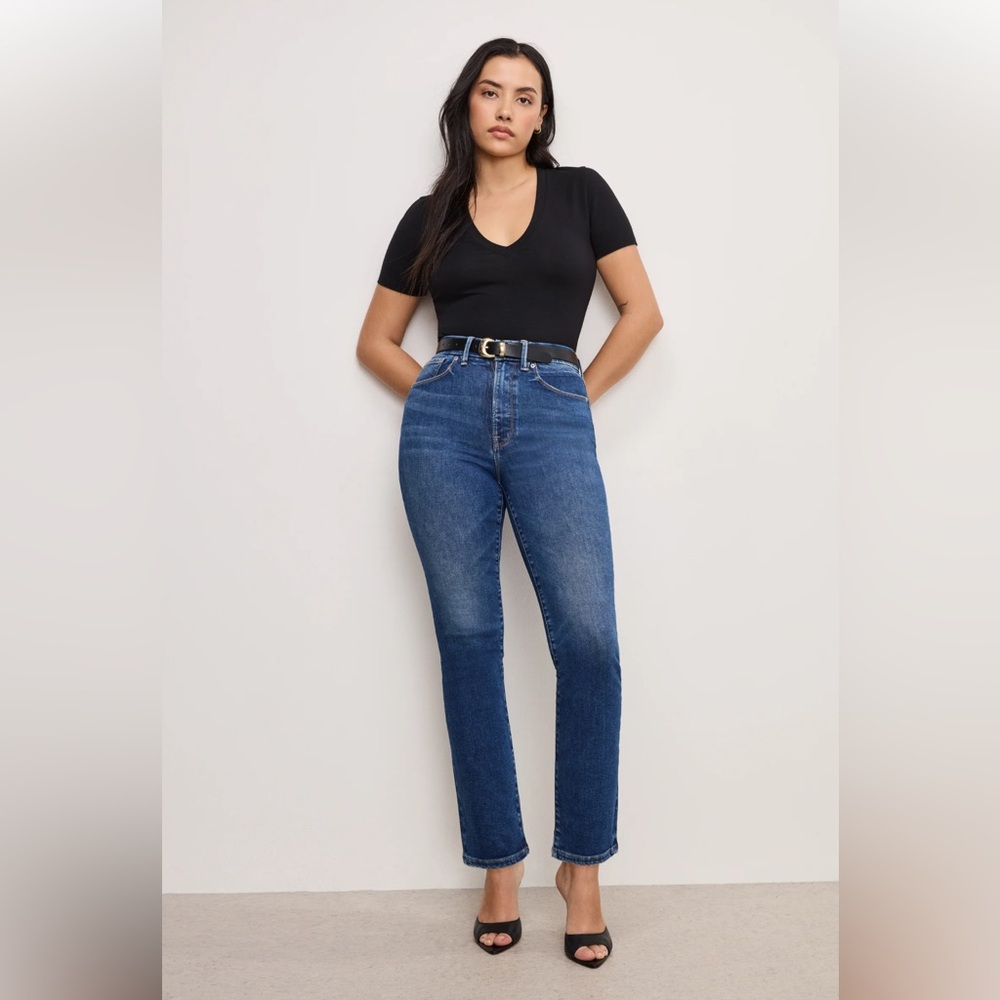 Good American Always Fits Dark Blue Straight Leg Jeans